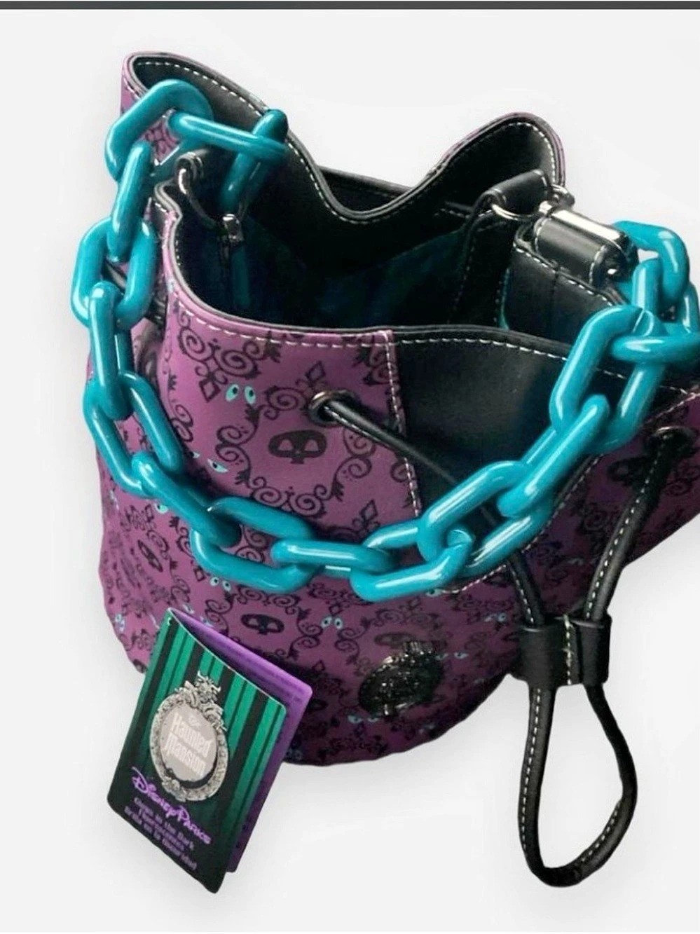 Disney x Loungefly Haunted Mansion Purple & Black Chain Shoulder Bag w/tag